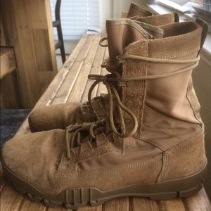 Nike SFB 8” field leather military boots